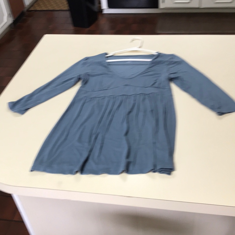 Gap Maturnity blouse. Size small stretch.